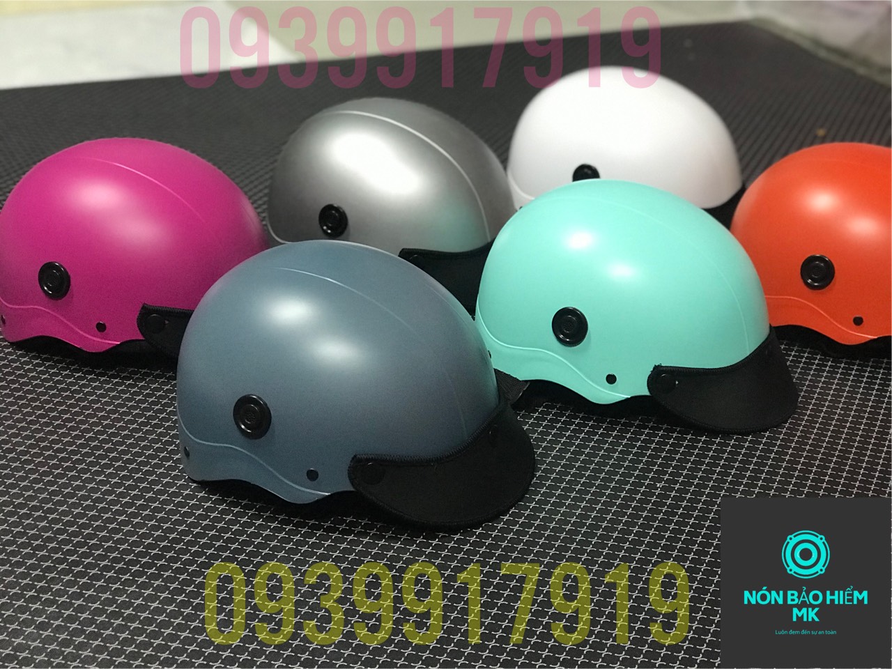 Mũ bảo hiểm xe máy sơn trơn nhiều màu [L02]