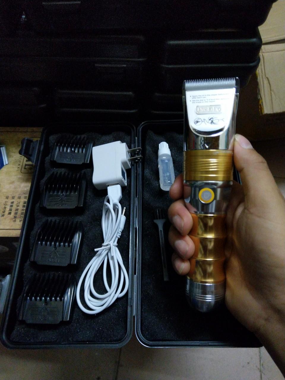 Tông pin trâu B60 Huaerbo cắt liên tục 8-10 giờ