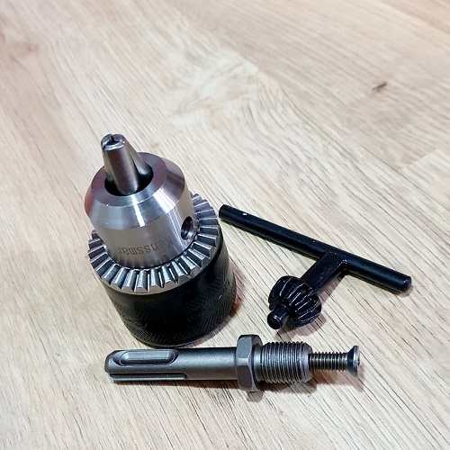 Bộ Chuyển Đổi Gồm Đầu Kẹp Mũi Khoan 13mm Trở Xuống Và Đầu Nối Răng 12mm