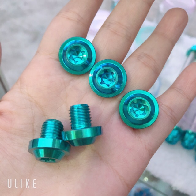 Ốc chân kính titan gr5 ren thuận nghịch 10li gắn các loại xe Ốc chân kính GR5 Xịn