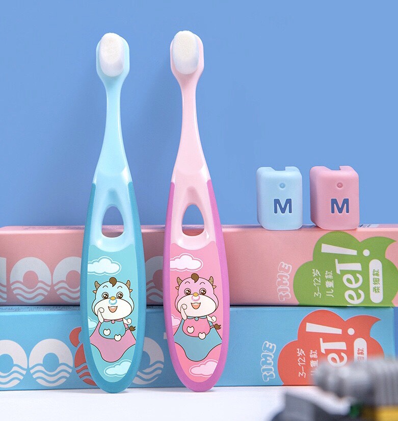 Bàn chải đánh răng sợi tơ siêu mềm cho bé