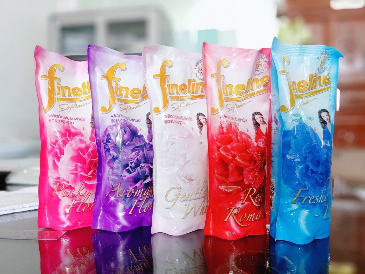 Nước xả Fineline túi 580ml đủ màu