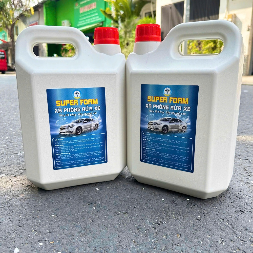 Super Foam 5L Car Wash Soap for Motorcycles and Cars Cleans Quickly, Shines Brightly, Protects Car Paint