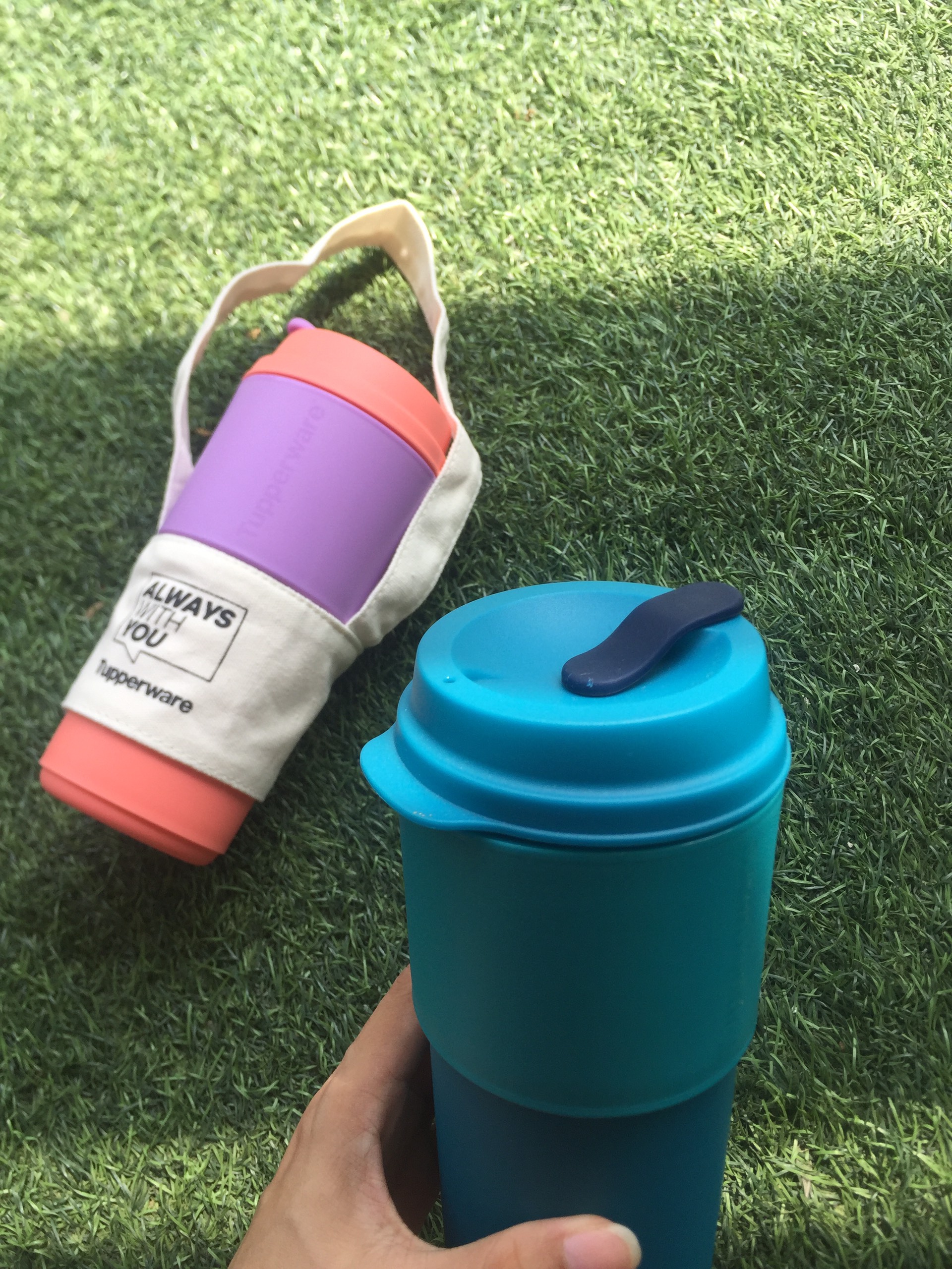 Ly coffee to go