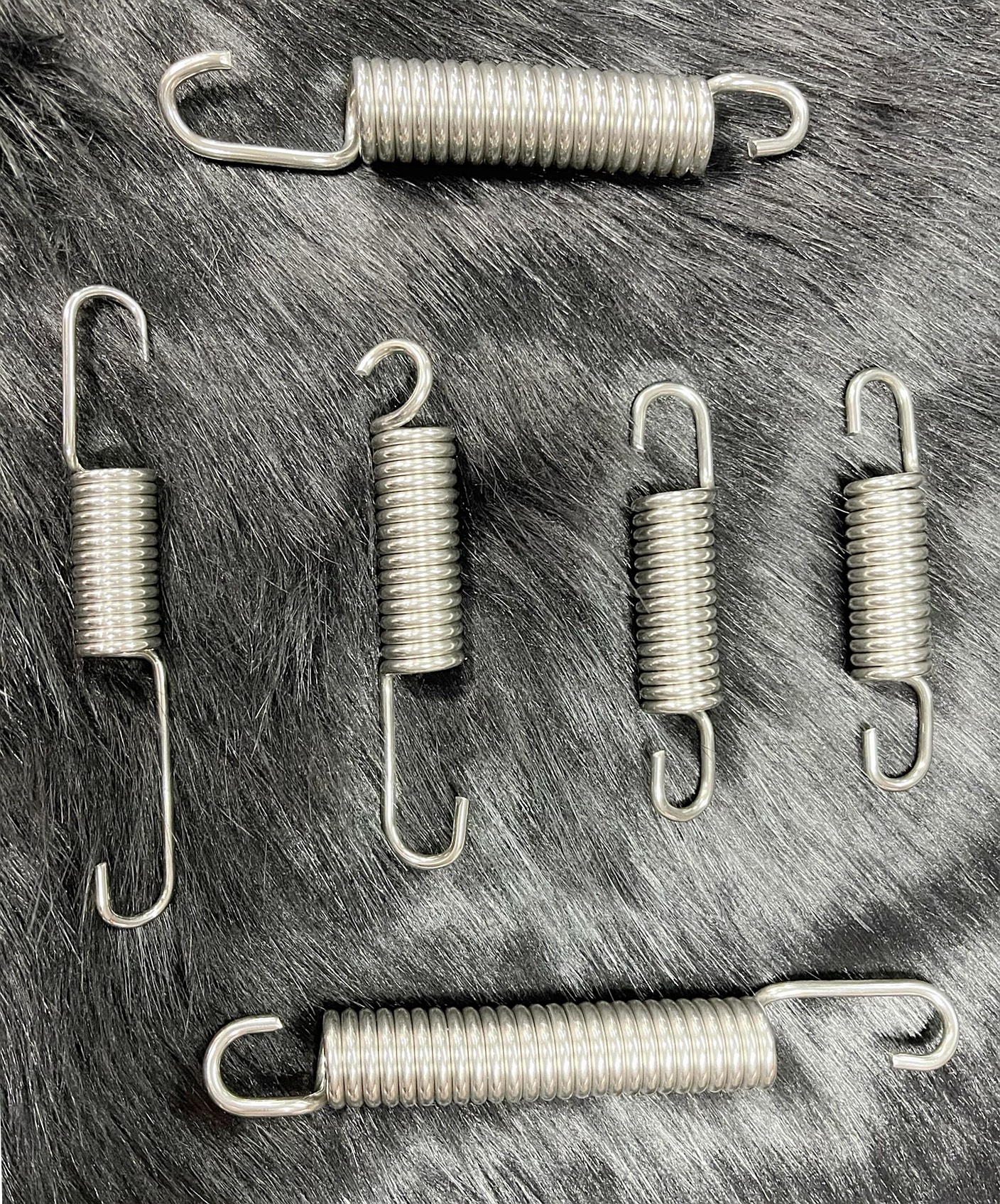 Lò Xo Inox 304 Gắn Chân Chống Nghiêng Và Đứng Dành Cho Xe Máy