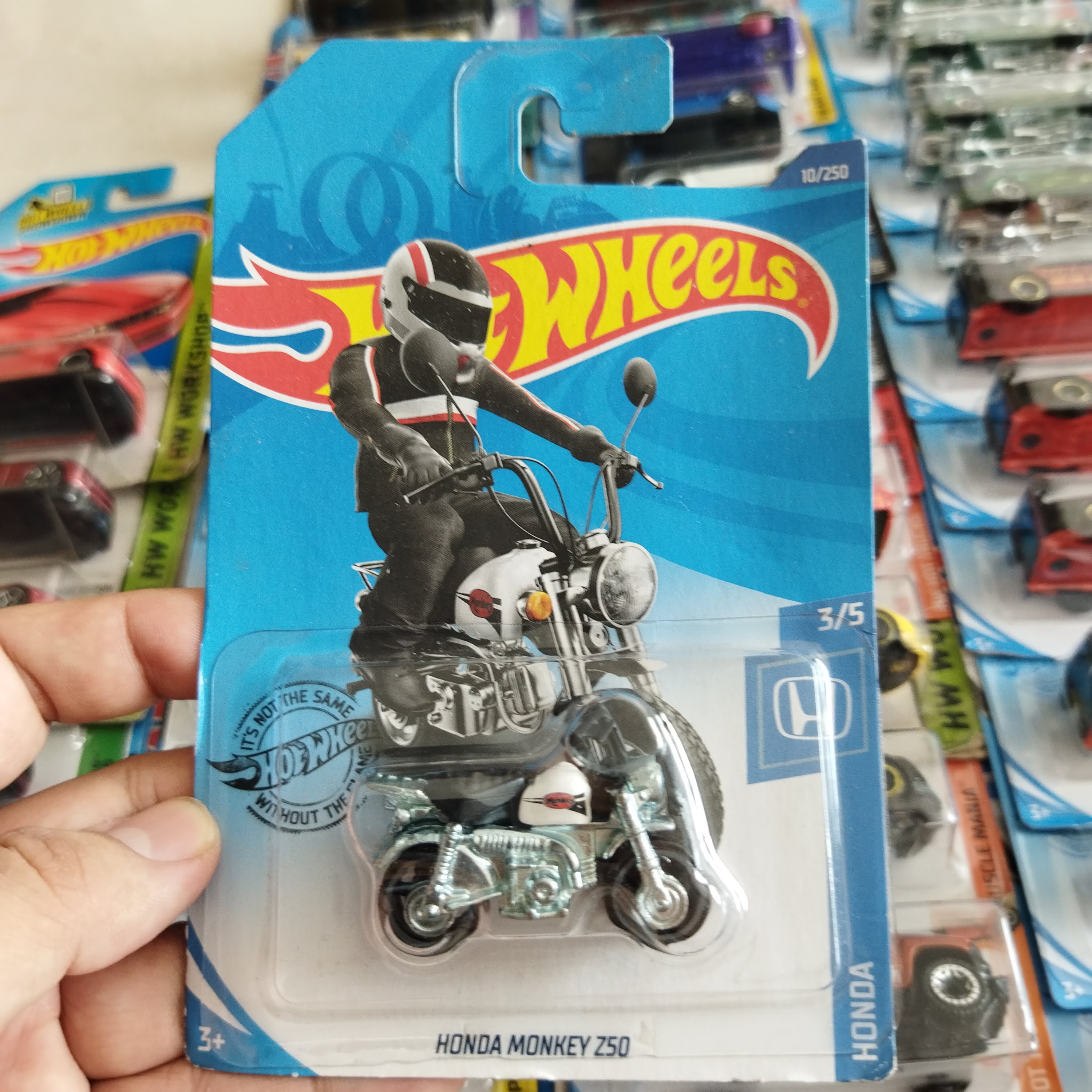 Xe mô hình chính hãng hotwheels - honda monkey z50