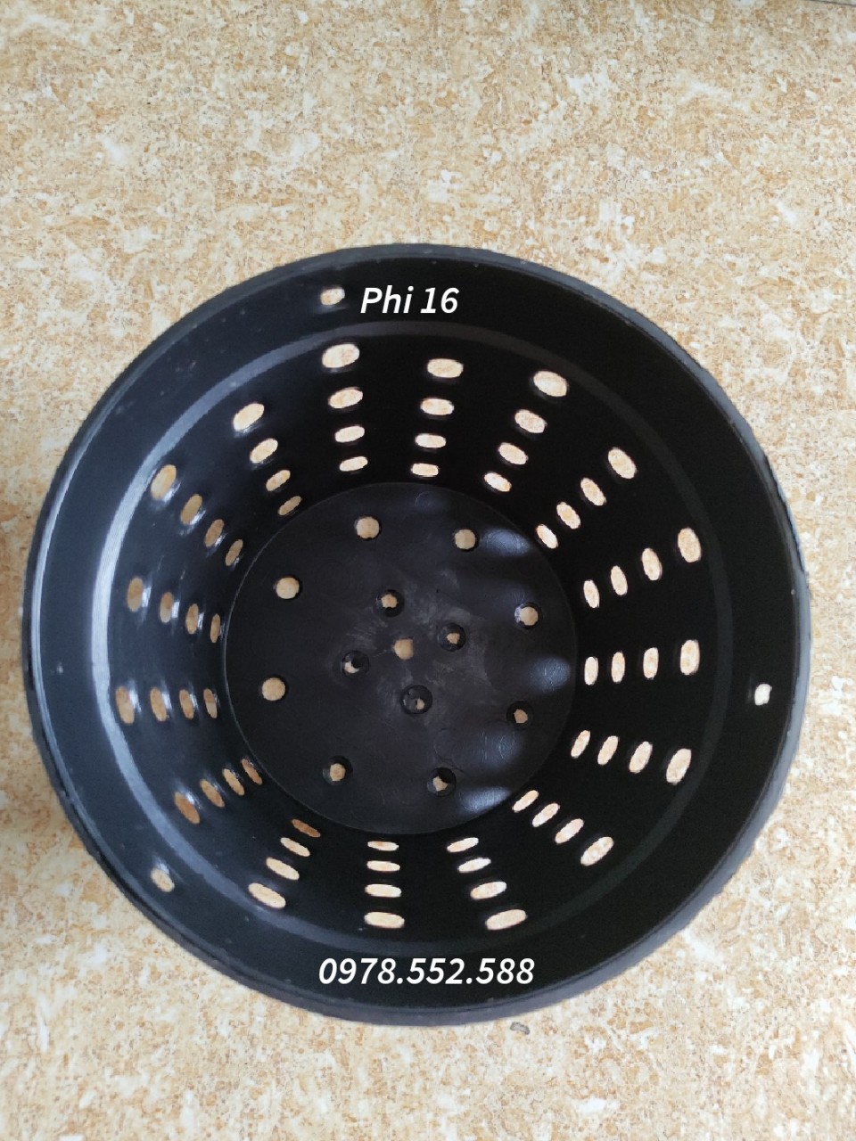 Combo 10 Chậu nhựa đen nhiều lỗ trồng Lan phi 16 cm