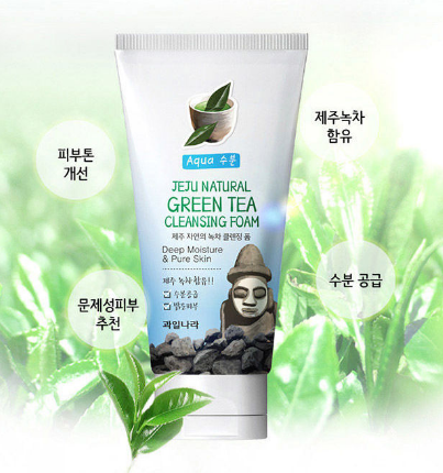 Sữa rửa mặt trà xanh Welcos Jeju Natural Green Tea Cleansing Foam 120g