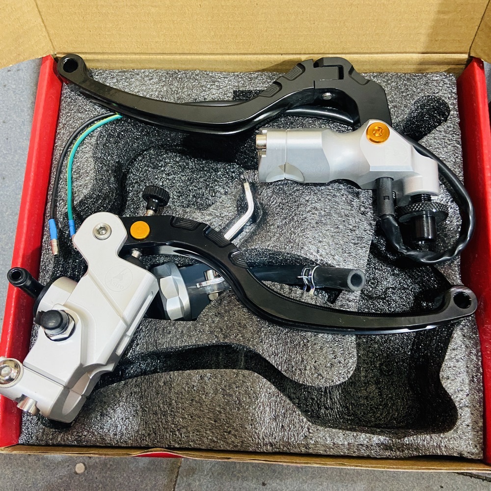 Cặp tay côn tay thắng cao cấp kèm bình dầu rời hiệu asiro gắn các dòng xe exciter 150, winner, winner x, raider, satria, sonic lắp ráp dễ dàng