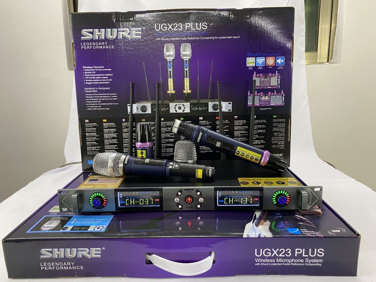 Micro không dây cao cấp SHURE UGX 23 PLUS , chống hú / rit , hít mic , bh 12 tháng