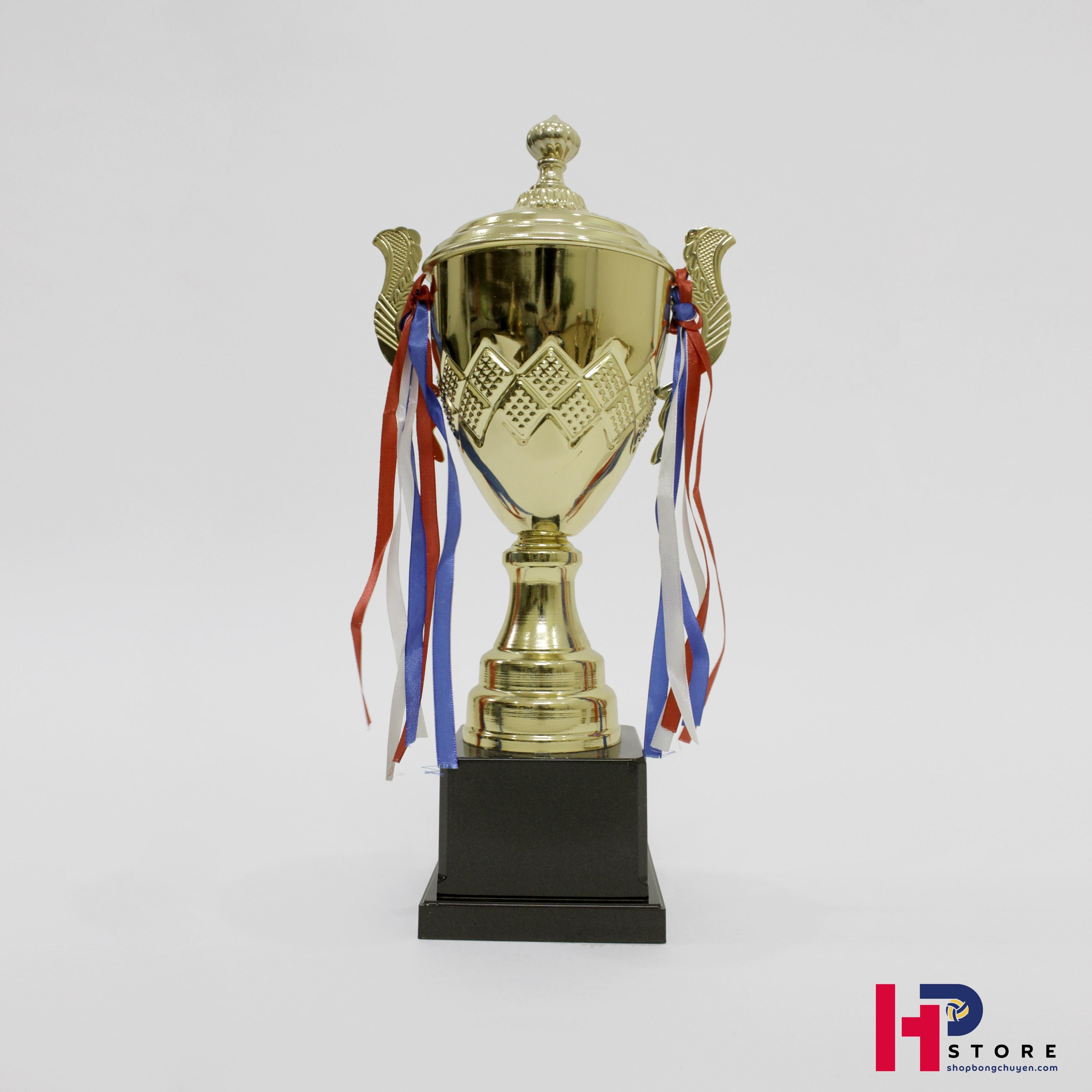[6 Mẫu] Cúp Lưu Niệm Thể Thao