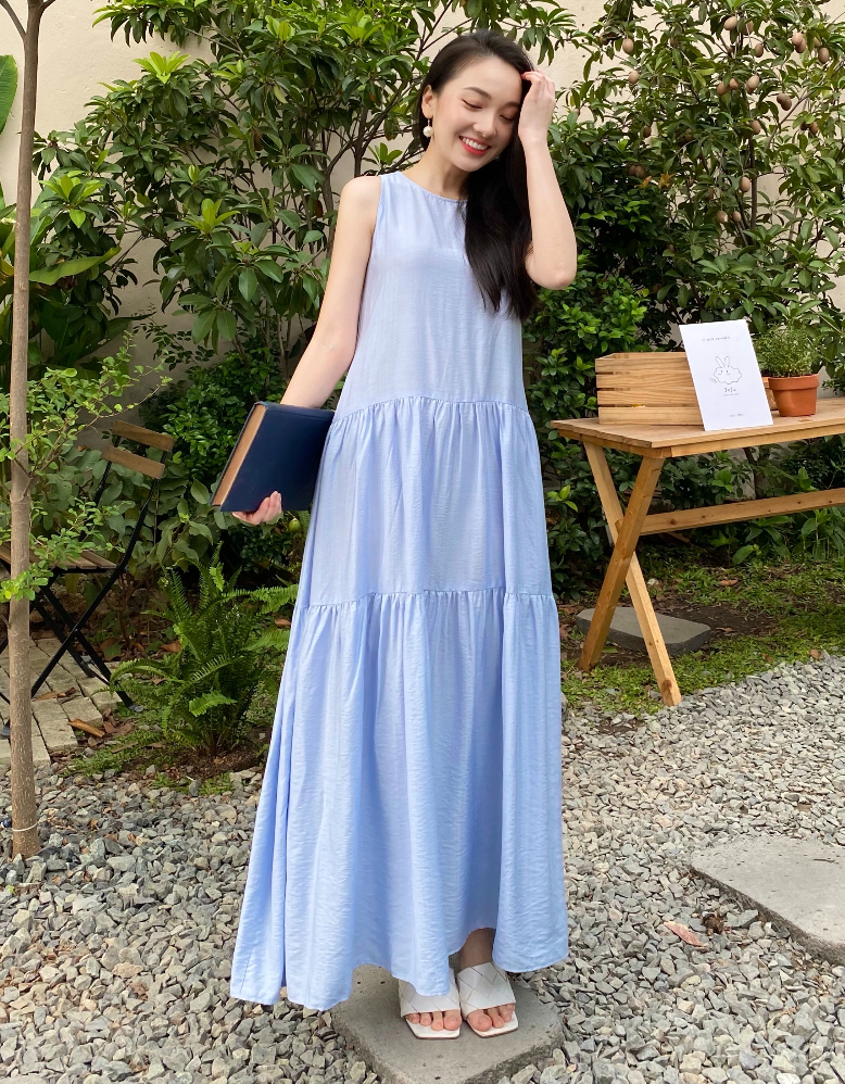 KIOBI – Đầm Hydrangea Form Maxi Dáng Suông, Cổ Tròn Sát Nách, Tùng Lai 2 Tầng Bèo, Vải Tơ Xước Xanh Pastel - KID2112369X