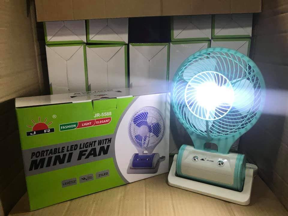 Quạt tích điện mini fan 5588
