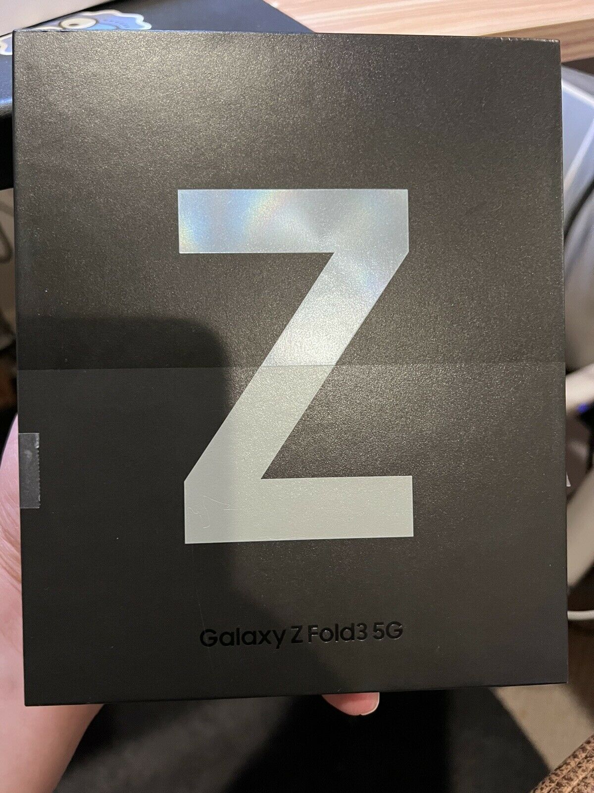 Brand new samsung galaxy z fold 3 5g sm-f926b/ds - 256gb - phantom green