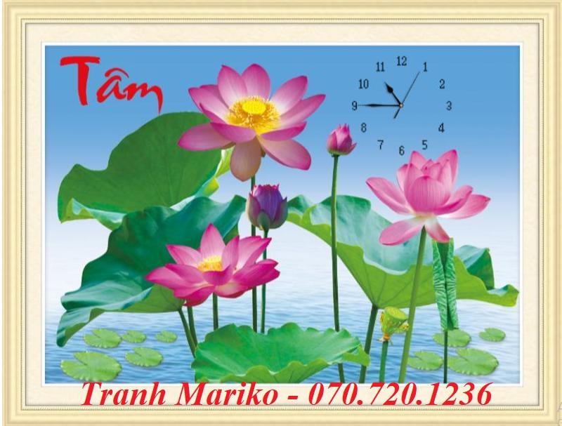 Tranh thêu chữ thập đồng hồ hoa sen chữ tâm 53555 kích thước 80*60cm tranh mariko