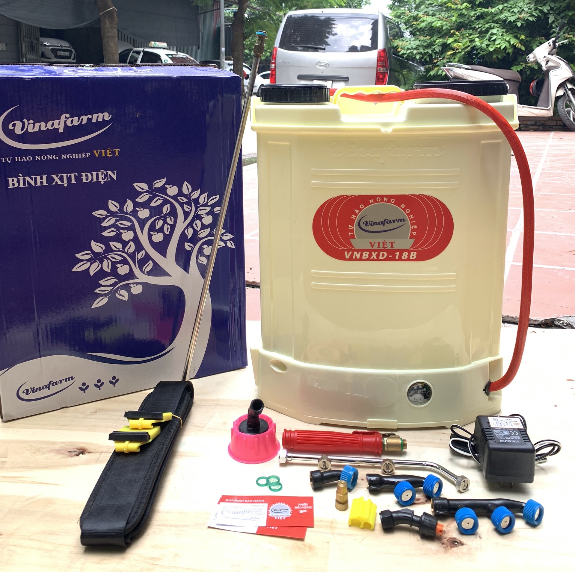 Bình xịt điện vinafarm vnbxd-18b