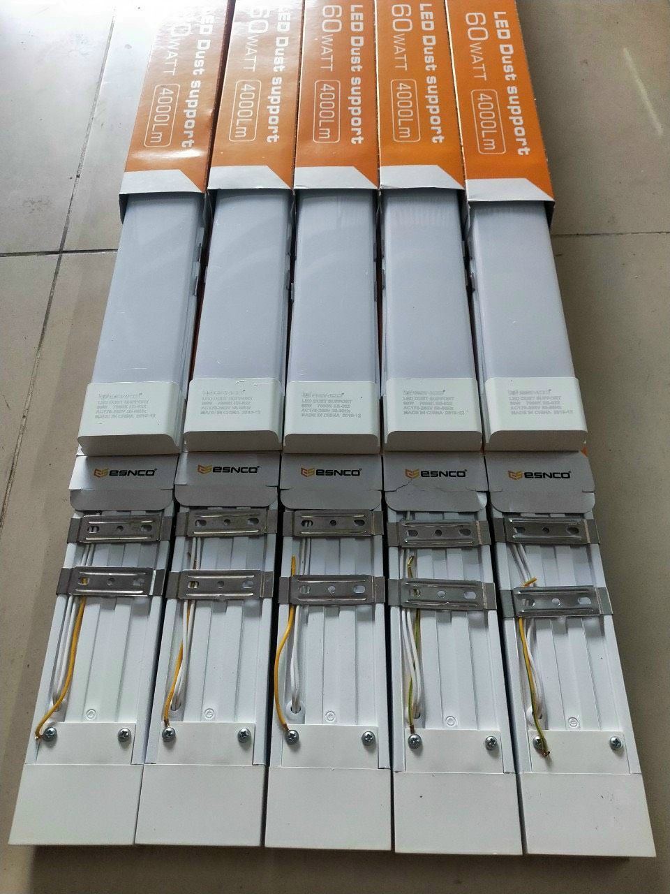 [Bán từ 2 chiếc] Đèn tuýp bán nguyệt 32w, 40W, 60W - Tuýp tràn viền 1m2-60cm