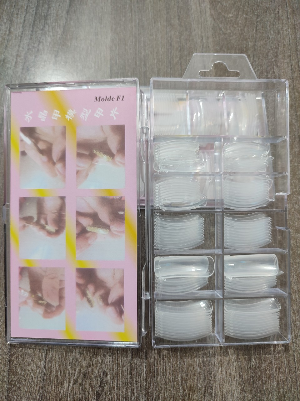Móng úp gel gôm có chia vạch