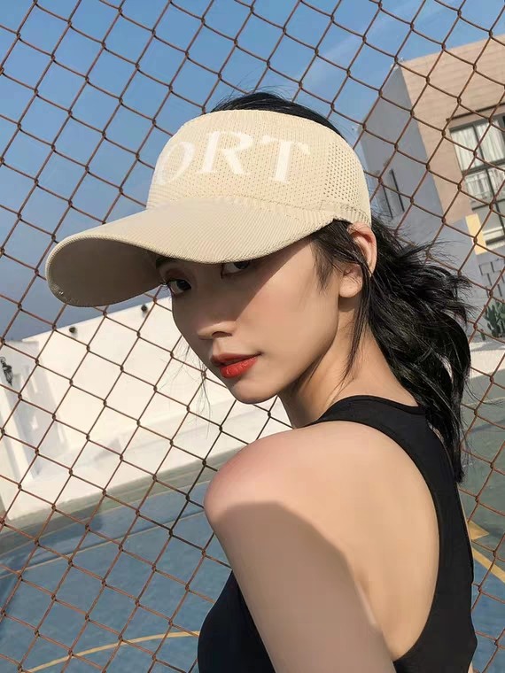 Mũ thể thao nửa đầu cá tính
