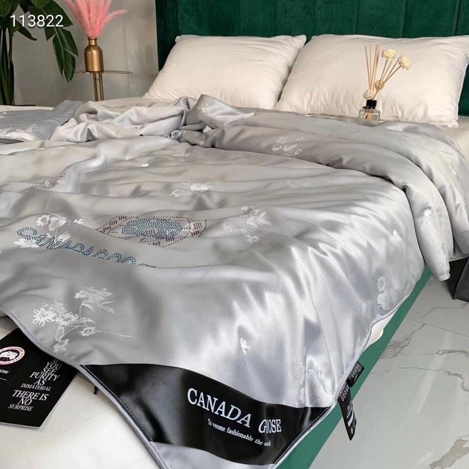 Chăn lụa tơ tằm Hè - Thu CANADA cao cấp hàng loại 1 mầu kem