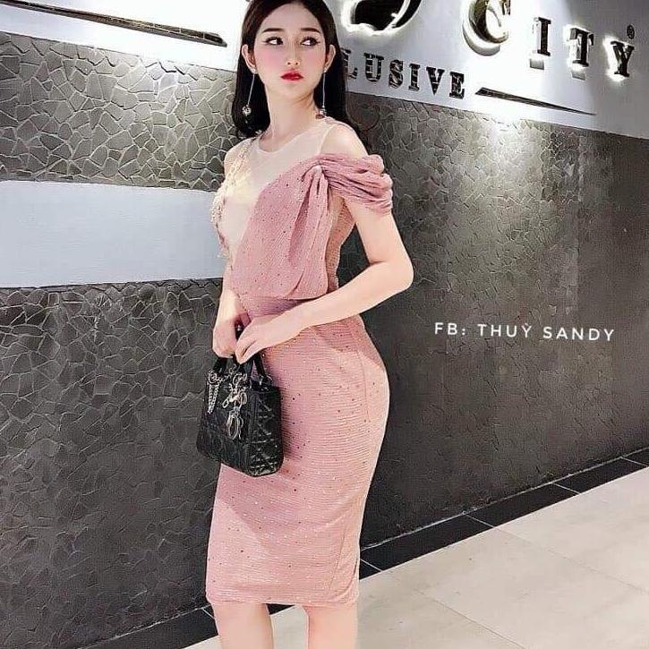 đầm body nhúng vai đỗ ren đắp