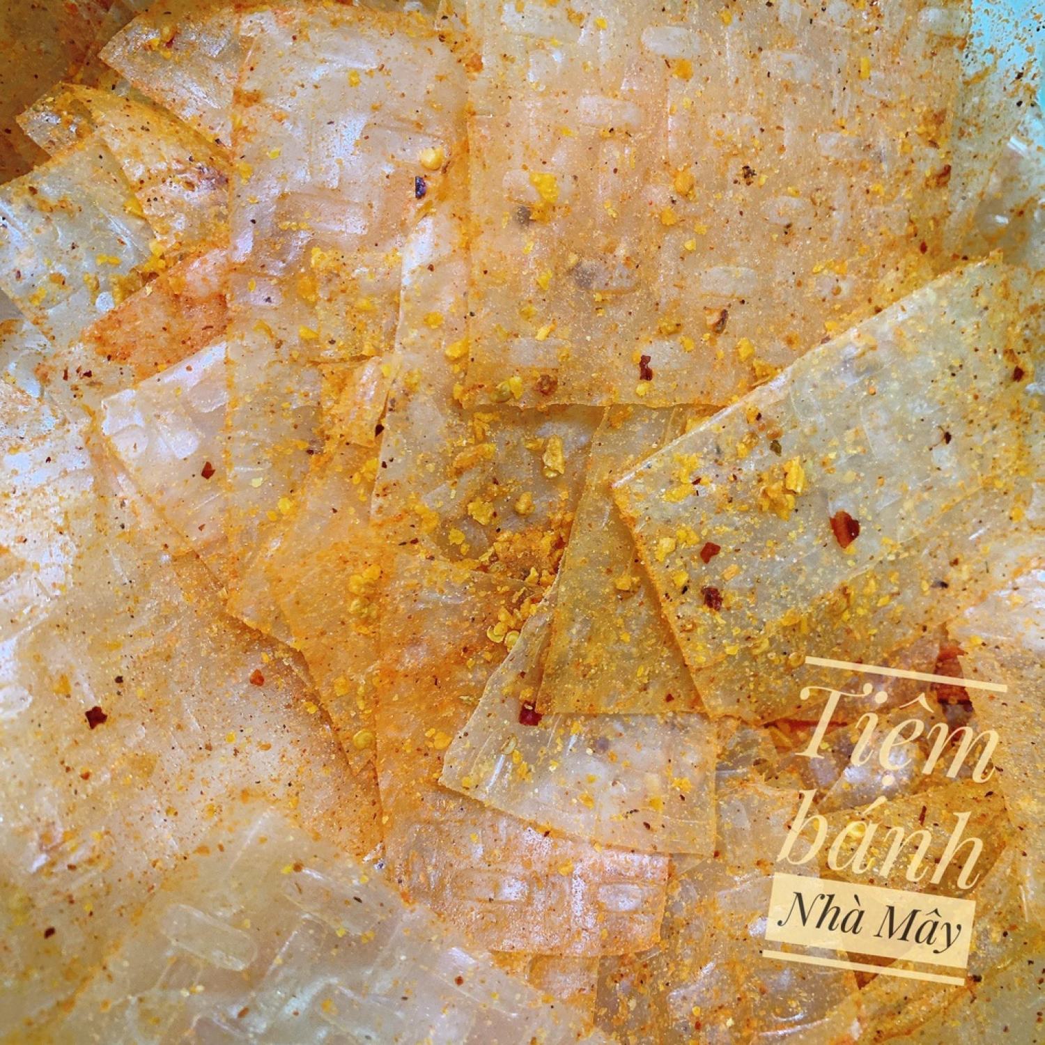 Bánh tráng tỏi bò cay tây ninh