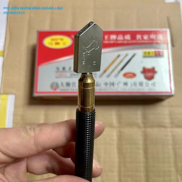 Dao cắt kính hàng tốt cán đen