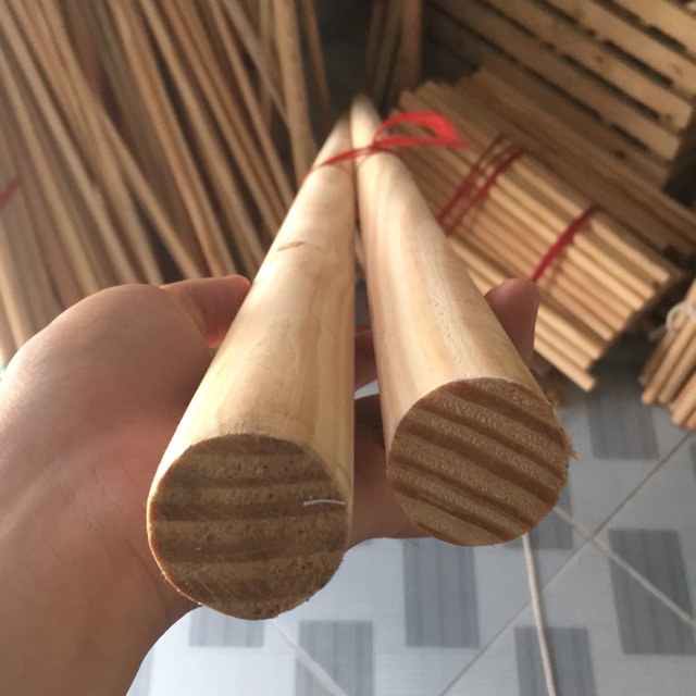 Thanh gỗ tròn 1 mét phi 35mm làm chân bàn ghế - Gỗ thông