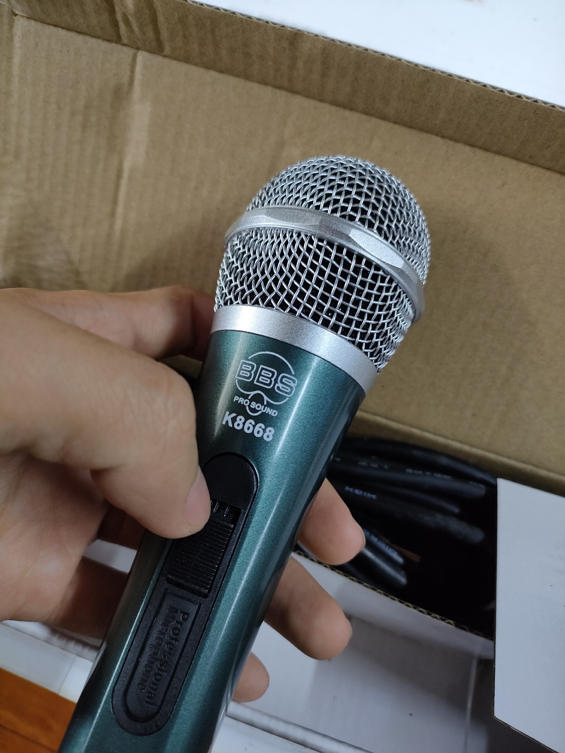 Micro Có Dây BBS K8668 Cao Cấp, Micro Có Dây Xịn, Hát Karaoke Chuyên Nghiệp