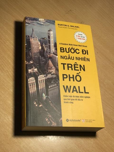 Sách Bước Đi Ngẫu Nhiên Trên Phố Wall  + Tặng Bookmark