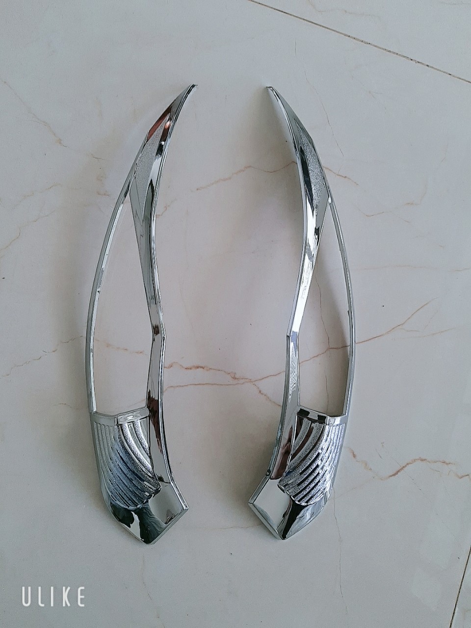 Cặp ốp đèn xinhan trước mạ crom cho xe sh mode 2020