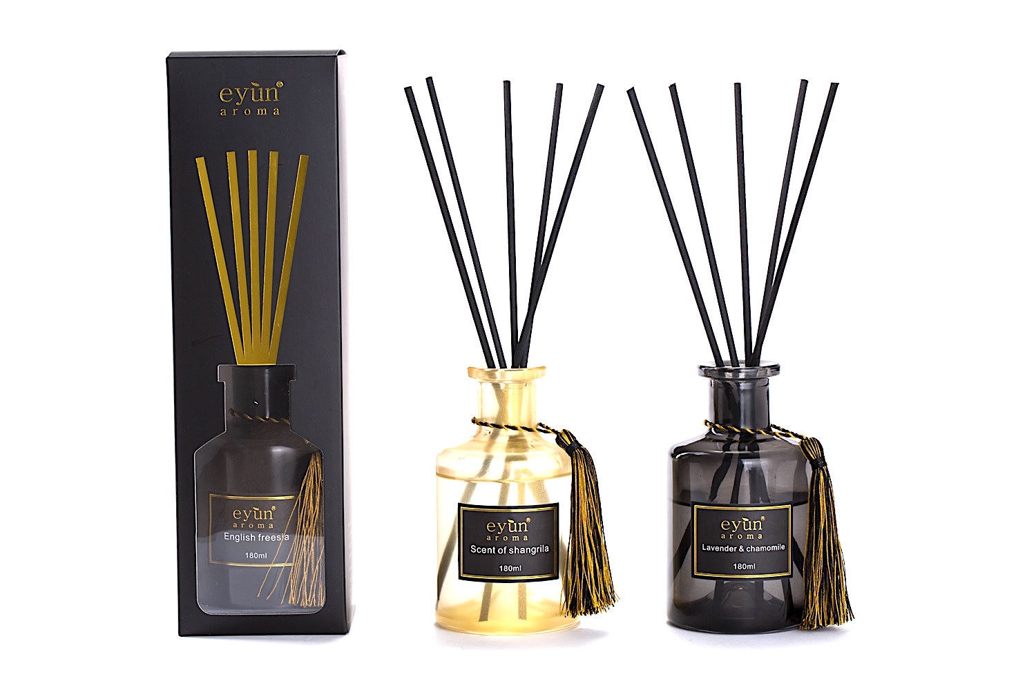 Bộ tinh dầu nước hoa thơm phòng Eyun hương Venice Lover 180ml gồm 1 chai tinh dầu 180ml + 1 bộ 5 que thấm hút tinh dầu.