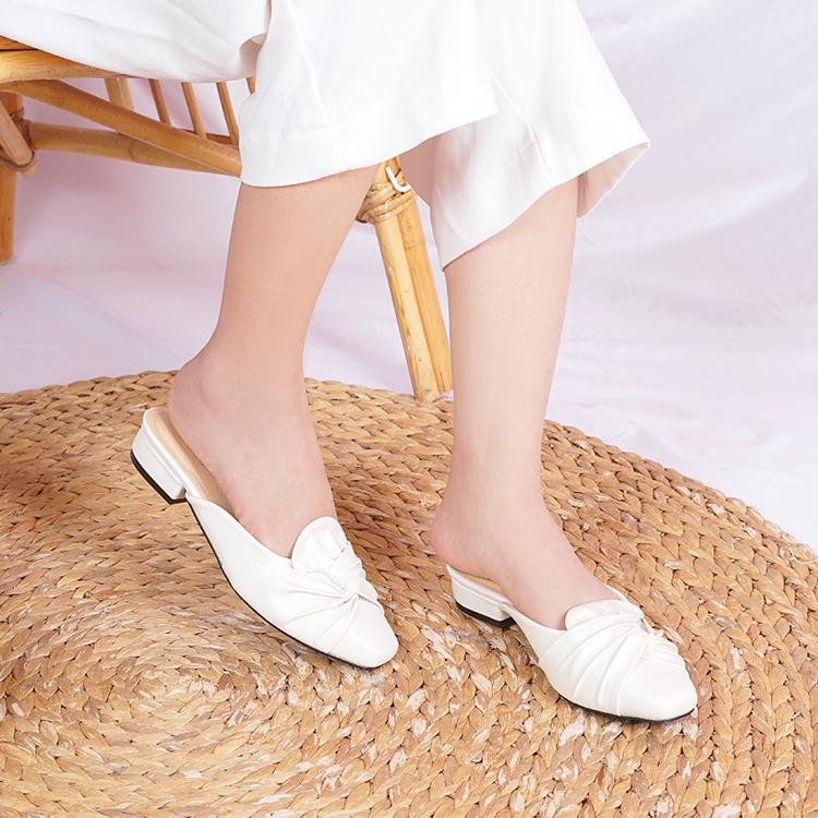 Dép sục nữ cao gót bít mũi phối nơ gút Cindydrella C272
