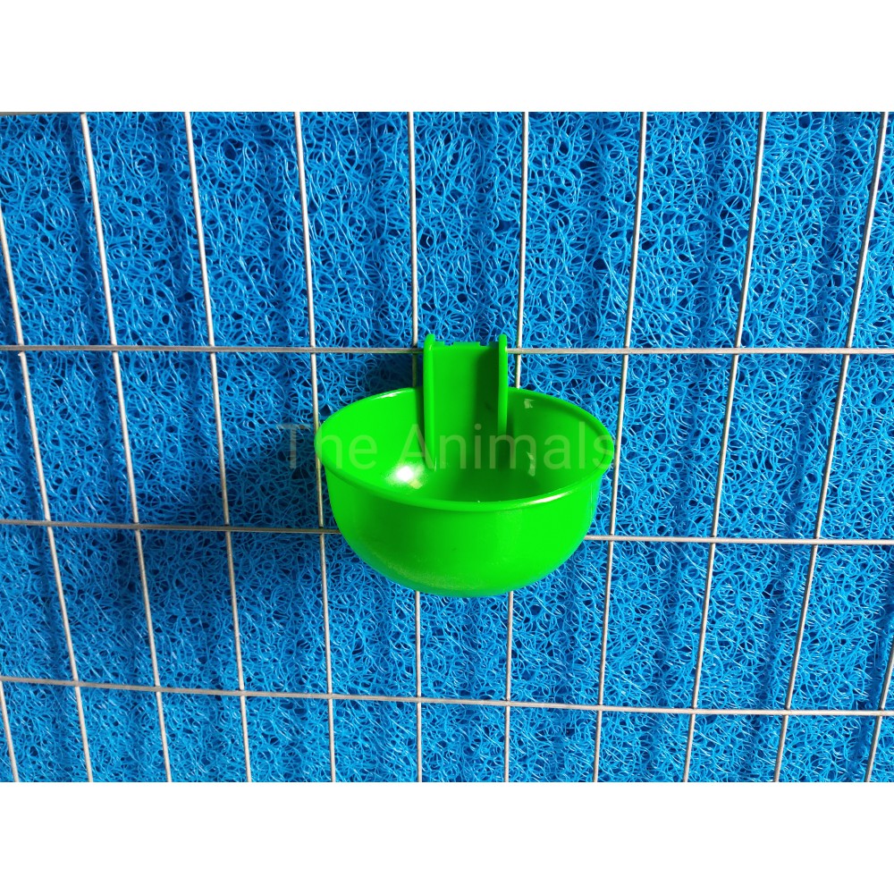 [HCM]Máng đựng thức ăn nước uống cho gà vịt chim - Gáo nhựa (Trung)