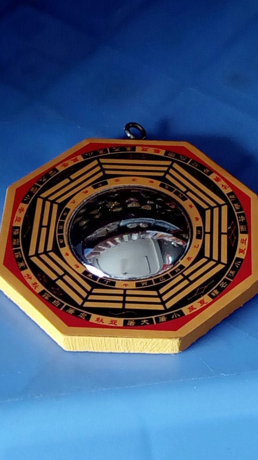 Bát quái kính lồi nhỏ