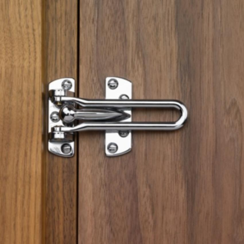 Chốt cửa an toàn chất lượng cao và tiện ích lớn cho ngôi nhà của bạn, Chốt dây xích bọc da chống xước cửa