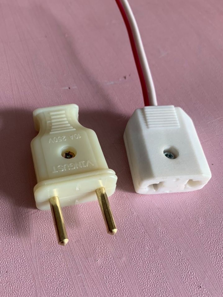 Phích cắm Âm, phích cắm Điện Dương