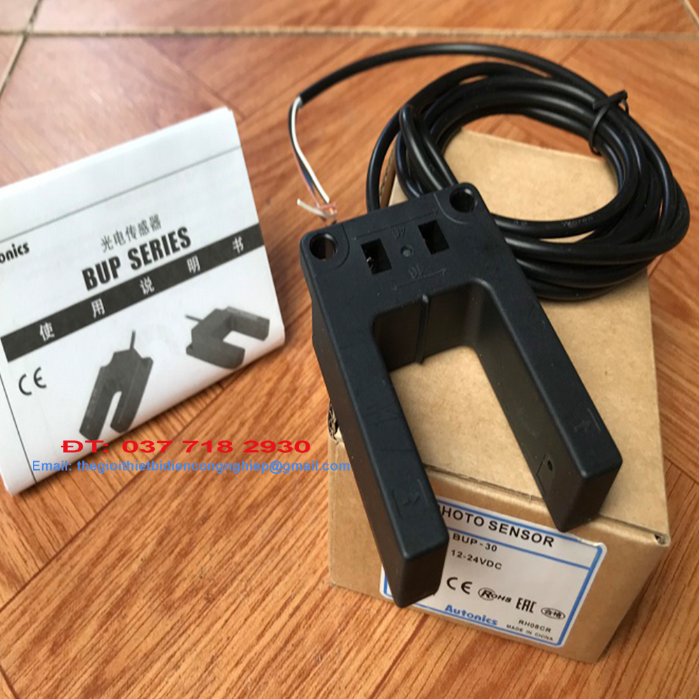 BUP-30 Cảm biến quang điện Autonics khoảng phát hiện 30mm ngõ ra NPN thường mở