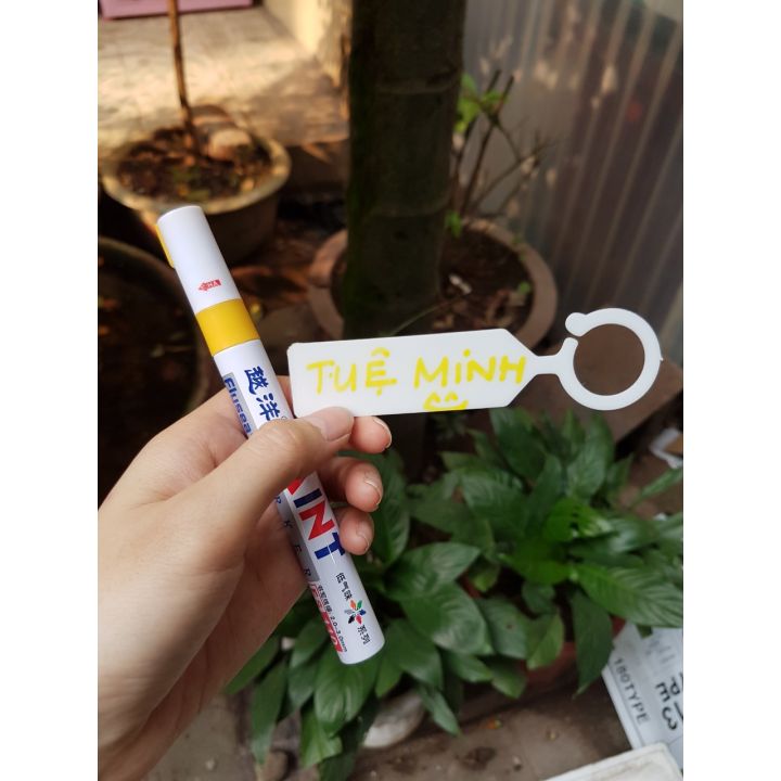 Bút ghi tên thẻ lan chống nước
