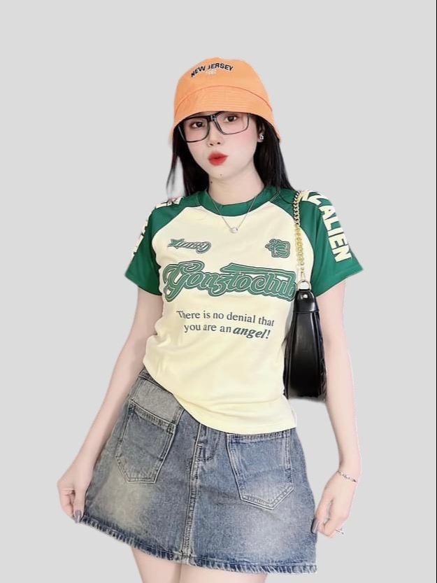 Áo thun nữ dáng ôm nữ tay ngắn Babytee chữ nổi