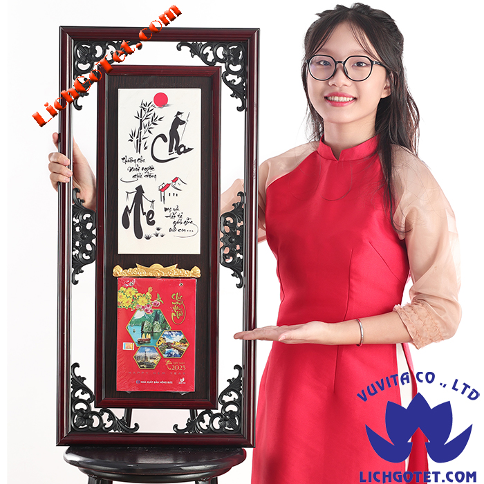 Lịch gỗ thư pháp đá cha mẹ
