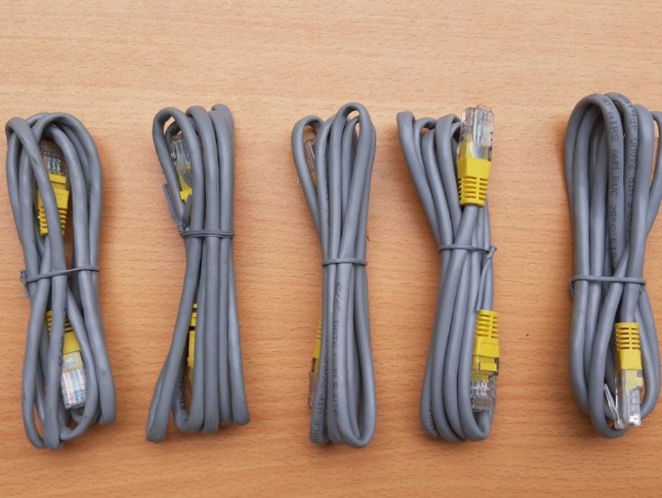 Dây cáp mạng đúc sẵn 2 đầu rj45 cat5e dài 1.2m đến 1.5m