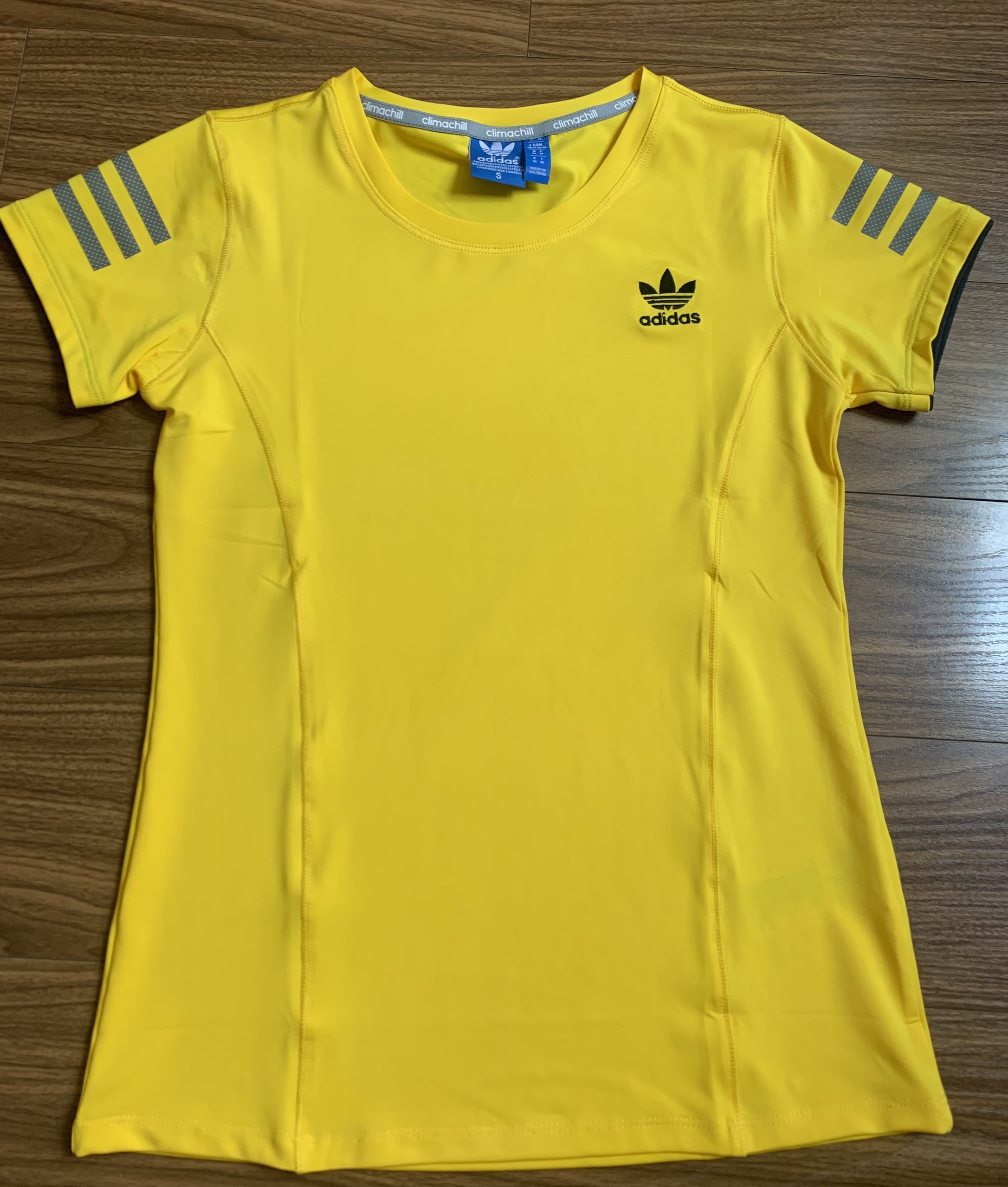 ÁO THUN NỮ NGẮN TAY 3 SỌC NEW THỜI TRANG