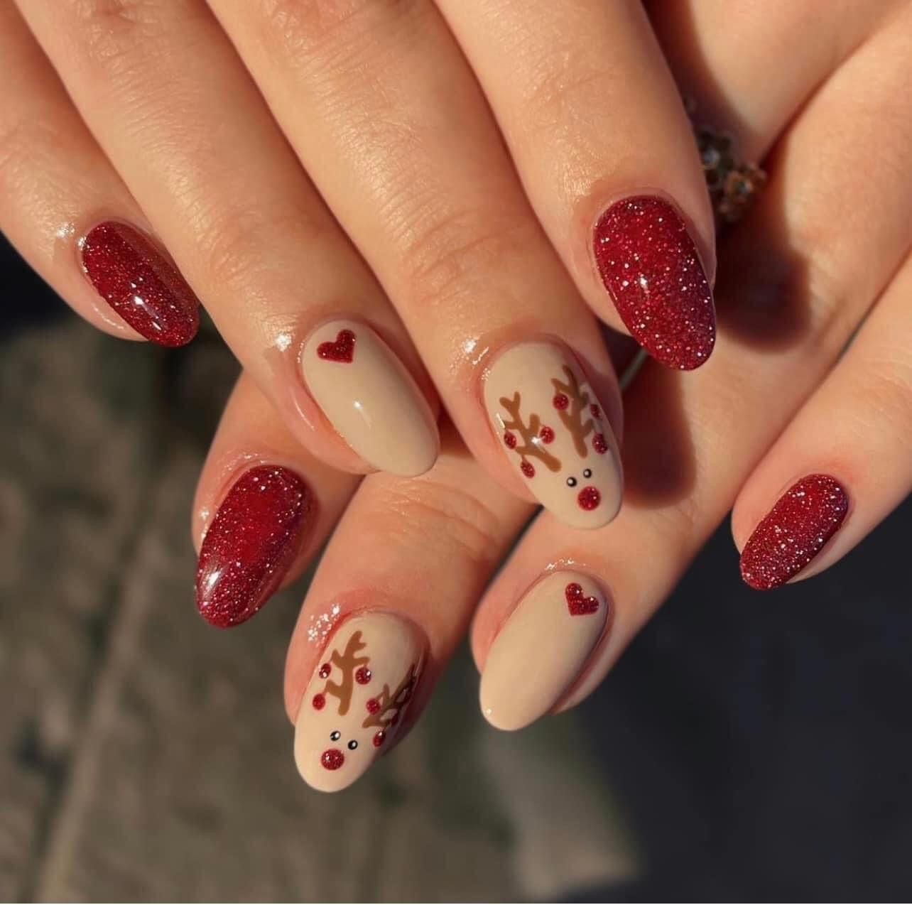 Nailbox tuần lộc đỏ lấp lánh