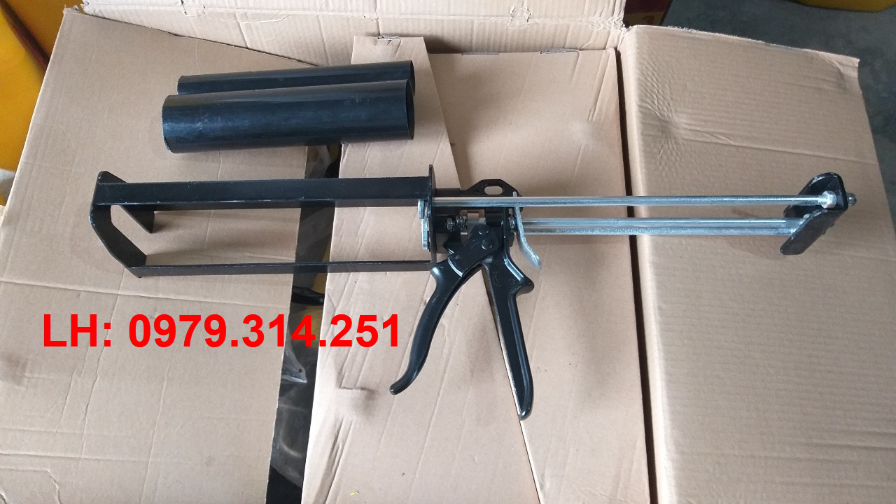 Súng bắn keo Hilti - bơm keo khoan cấy sắt chuyên dụng.