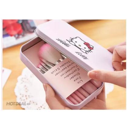 Bộ cọ trang điểm kitty xinh xắn