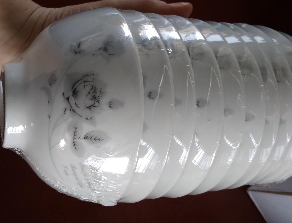 chén cơm trắng bông hồng đen CK loại 1