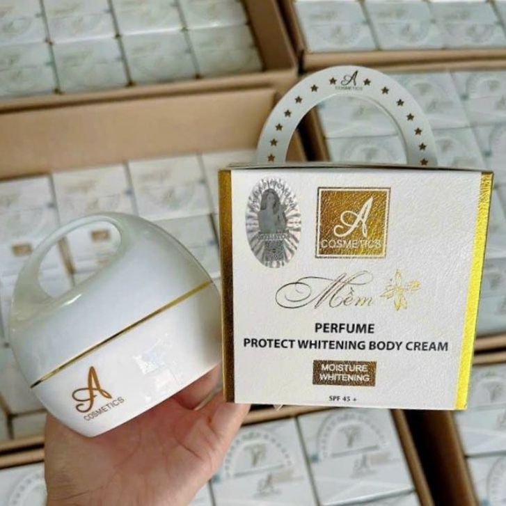 Kem dưỡng trắng da body mềm a cosmetics 250g