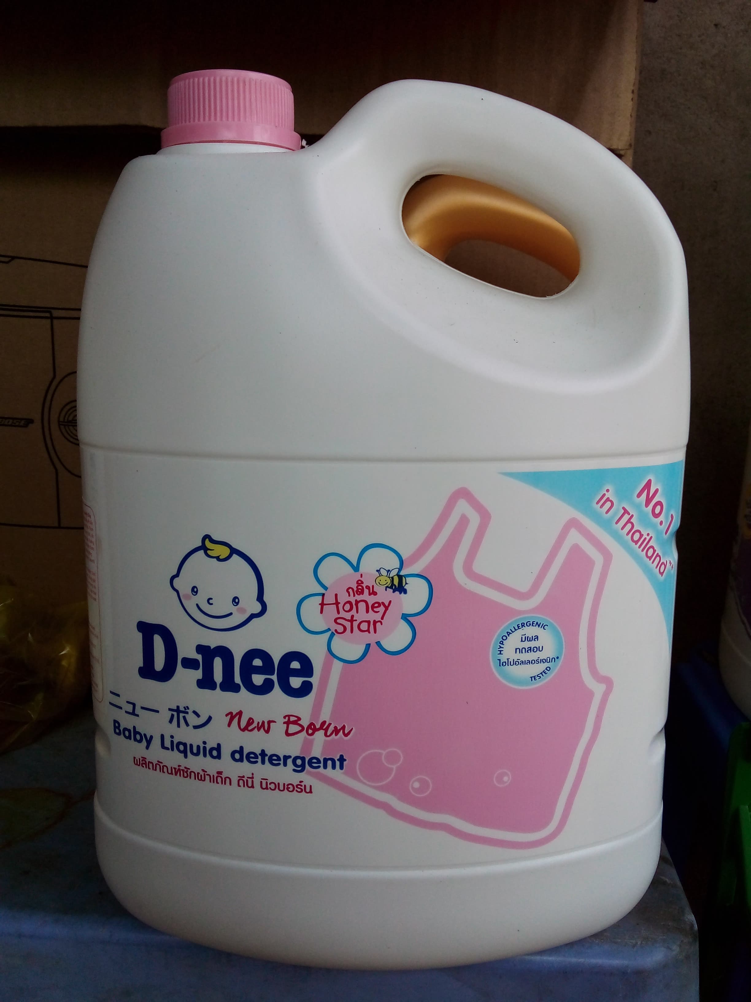 [HCM][Tem Đại Thịnh] Nước giặt dnee 3000ml Thái lan Hồng