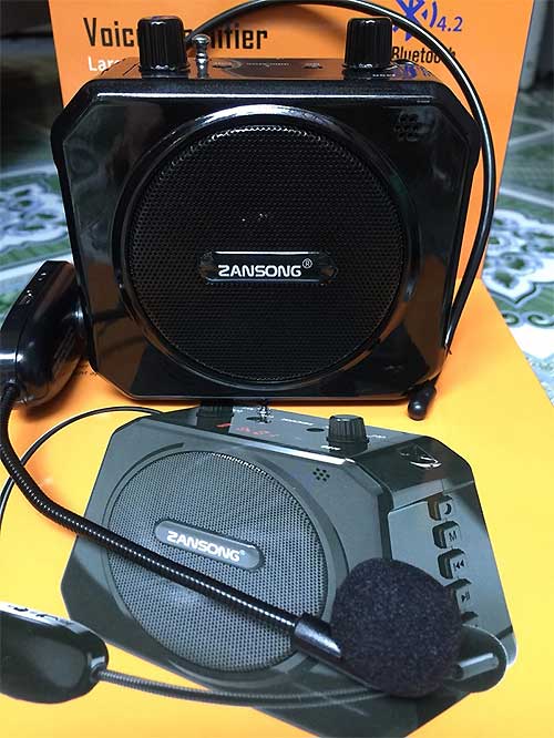 [HCM][MẪU MỚI ] Máy trợ giảng zansong m80 - LOA trợ giảng dòng micro không dây bluetooth - M80Thiết Kế Sang Trọng Nhỏ Gọn Micro Không Dây Bluetooth Lọc Nhiễu Và Chống Hú Tốt Dễ Sử Dụng Âm Thanh Tốt  Độ Bền Cao .BẢO HÀNH 12T